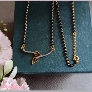 CHARMING LEAF MANGALSUTRA - Image 1