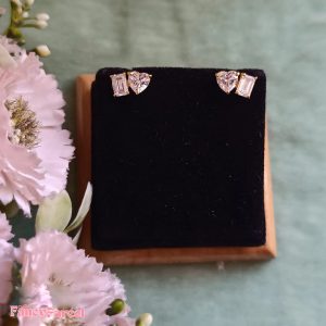 HEART AND EMERALD CUT STUD EARRINGS - Image 1