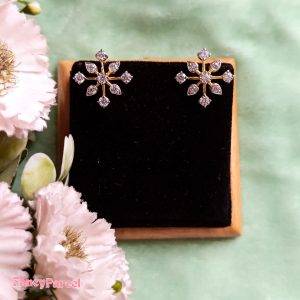 STUNNING SNOWFLAKE EARRINGS - Image 2