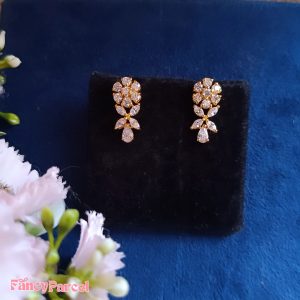 FLORAL DROP EARRINGS - Image 1