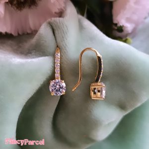ELEGANT CRYSTAL DROP EARRINGS - Image 1