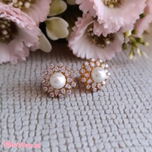 CLASSIC PEARL SUNFLOWER STUD EARRINGS - Image 2