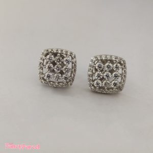 STUD - Image 3