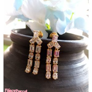 ELEGANT SOLITARE PARTY WEAR EARRING - Image 1