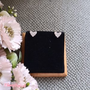 SPARKLING HEART STUD EARRINGS - Image 3