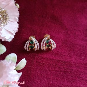 LUXURIOUS GREEN GEM STUDDED EARRINGS - Image 1