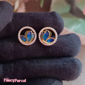 ELEGANT BUTTERFLY MOTIF STUD EARRINGS - Image 4