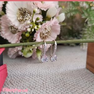 ELEGANT CRYSTAL DROP EARRINGS - Image 3