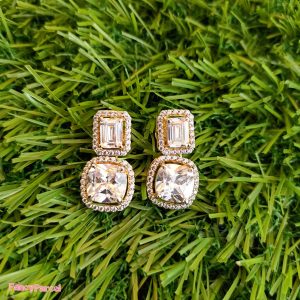 DROP EARRINGS - Image 3