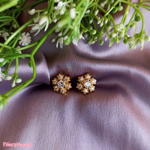 FLOWER SILVER STUD | CUBIC ZIRCONIA DIAMOND - Image 3