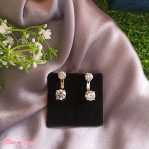 BUTTON EARRING WITH SCREW SAFETY DIAMOND EARRING - Image 3