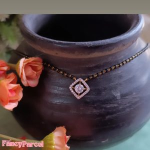 SOPHISTICATED MANGALSUTRA - Image 3