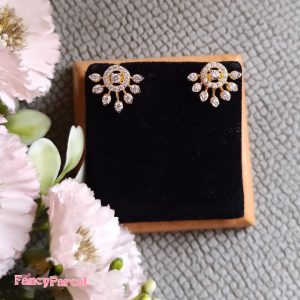 ELEGANT SUNBURST STUD EARRINGS - Image 2