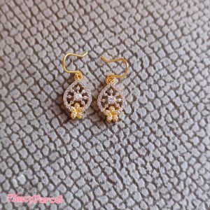 ELEGANT DROP EARRINGS - Image 4