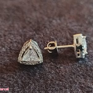 TRIANGLE EARRINGS - Image 1