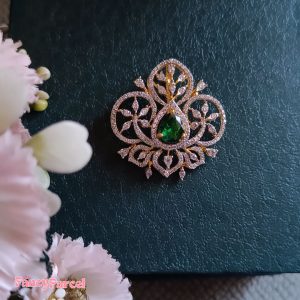 BEAUTIFUL EMERALD PENDANT - Image 3