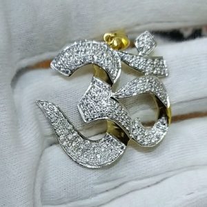 OM DIAMOND PENDANT - Image 1