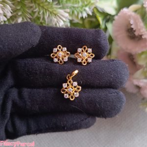 PENDENT AND EARRINGS - Image 1