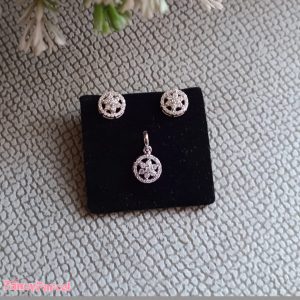 PENDANT AND EARRINGS - Image 1