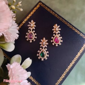 GEMSTONE PENDANT - Image 1