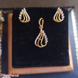 LEAF DESIGNED PENDENT AND EARRING SET - Image 3