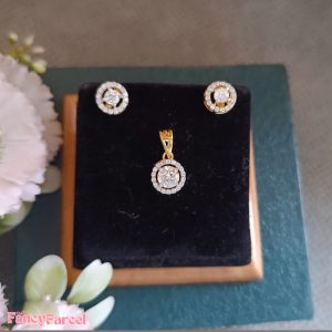 ELEGANT ROUND CUT PENDENT AND EARRINGS SET - Image 2