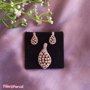 DIAMOND STUDDED PENDANT & EARRINGS SET - Image 2