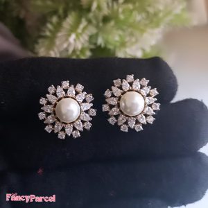 GOLDEN PEARL EARRING SET - Image 2