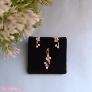PENDANT AND EARRING SET - Image 2