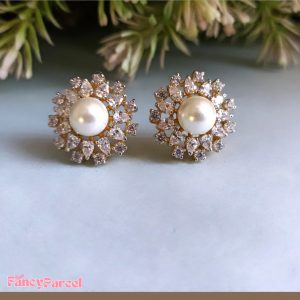 GOLDEN PEARL EARRING SET - Image 1